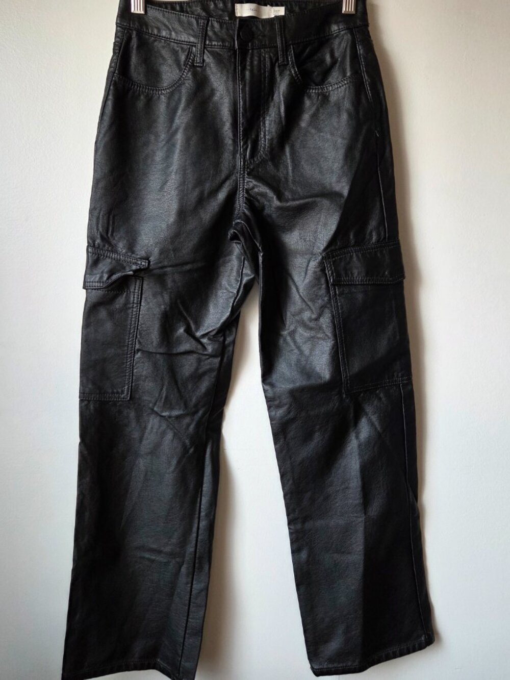 EUC TGLA BLACK CARGO FAUX LEATHER PANTS SIZE 5 / 27